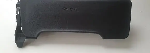 Toyota Prius (XW50) Knee airbag 