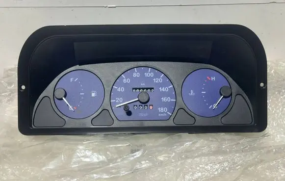 Speedometer (instrument cluster)