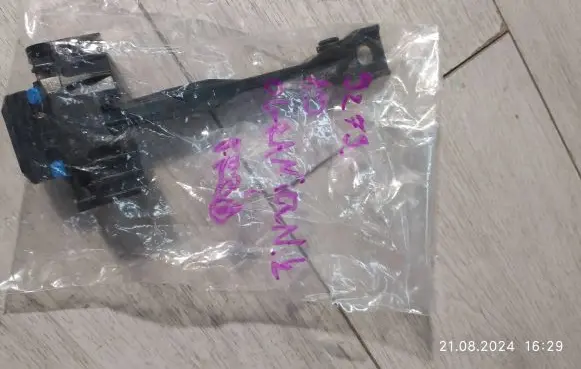 Audi A3 S3 8V Front door check strap stopper 8V4837249A