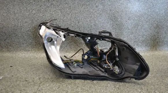 BMW 5 E60 E61 Headlight/headlamp mounting bracket 15872400 5DV008290000 6934836