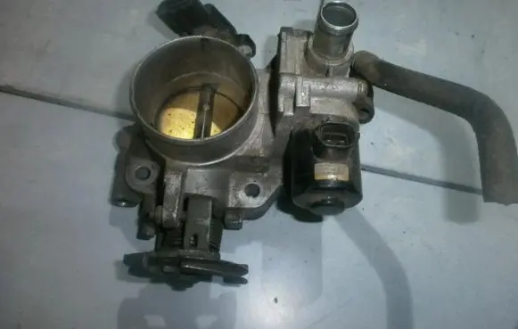 Mazda 323 Throttle valve b6b14181