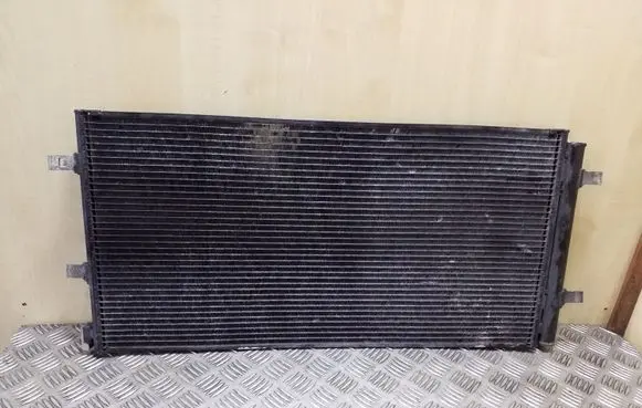 A/C cooling radiator (condenser)