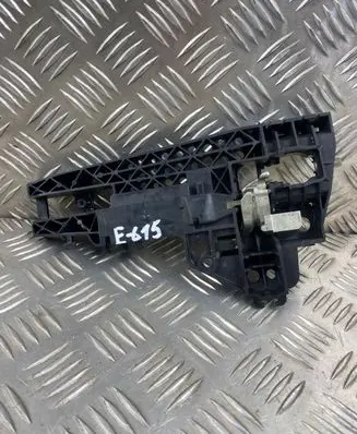 Audi A5 8T 8F Front door exterior handle 8T0837886