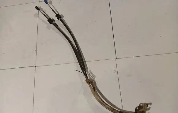 Toyota Corolla Verso AR10 Gear shift cable linkage 