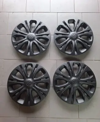 Suzuki SX4 S-Cross R16 wheel hub/cap/trim 4325054P00