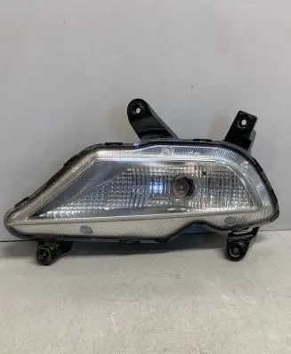 Hyundai i20 (GB IB) Front fog light 92202C8100