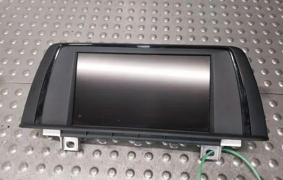 BMW 1 F20 F21 Screen/display/small screen 9262751
