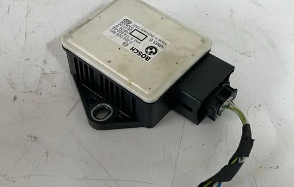BMW 5 E60 E61 ESP acceleration yaw rate sensor 6774602