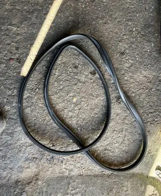 KIA Optima Front door rubber seal braknumeruczci