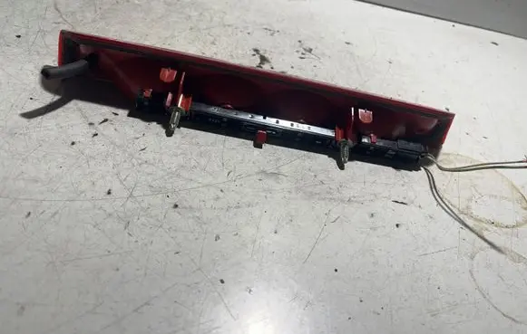 Peugeot 308 Third/center stoplight