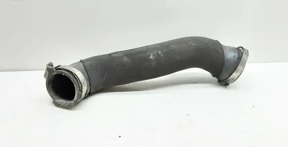Audi A8 S8 D3 4E Intercooler hose/pipe 4E0145737L 4E0145737L01S