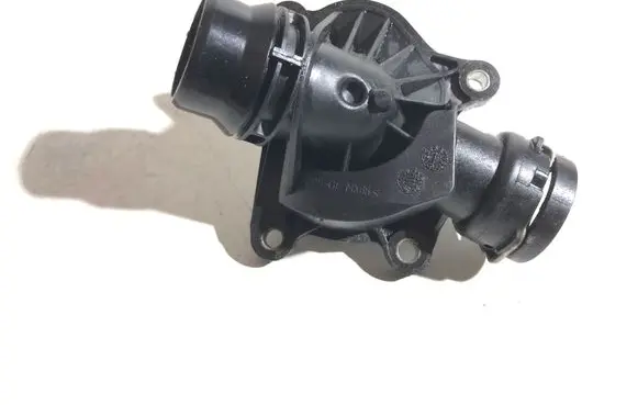 BMW 5 E60 E61 Thermostat 725041 7250411124