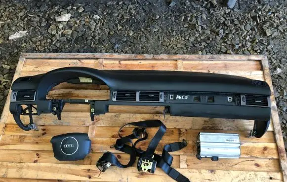 Audi A6 S6 C5 4B Airbag set with panel 