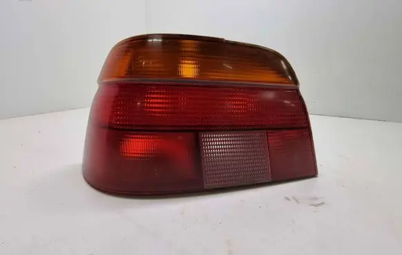 BMW 5 E39 Rear/tail lights 8358031