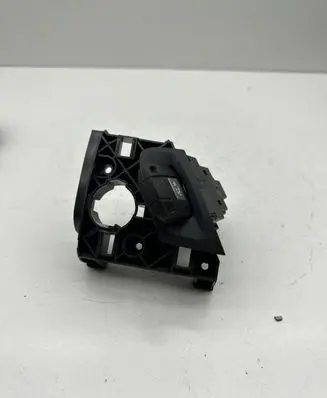 BMW X5 E70 Ignition lock 6967675 10862510 70P1038