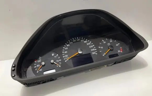 Mercedes-Benz E W210 Speedometer (instrument cluster) A2105405248 2105405248