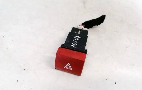 Hyundai Elantra Hazard light switch 937902D000 93790-2D000