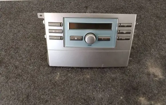 Toyota Corolla Verso AR10 Climate control unit 559000F020 559020F010C