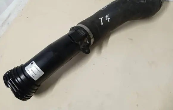 BMW 1 F20 F21 Intercooler hose/pipe 7597588 7599906