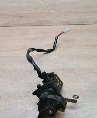 Mazda 626 Central locking motor 1528007051