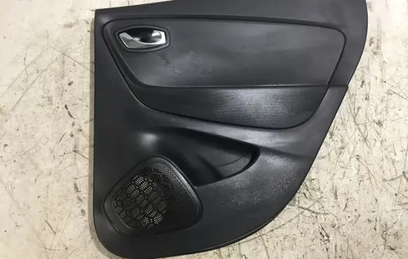 Renault Captur Rear door card panel trim 156067381
