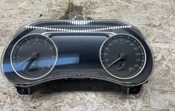 Nissan Juke II F16 Speedometer (instrument cluster)