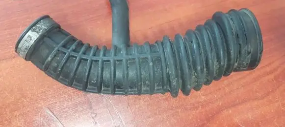 Ford Mondeo Mk III Intercooler hose/pipe 1S719C623DB 1S71-9C623-DB