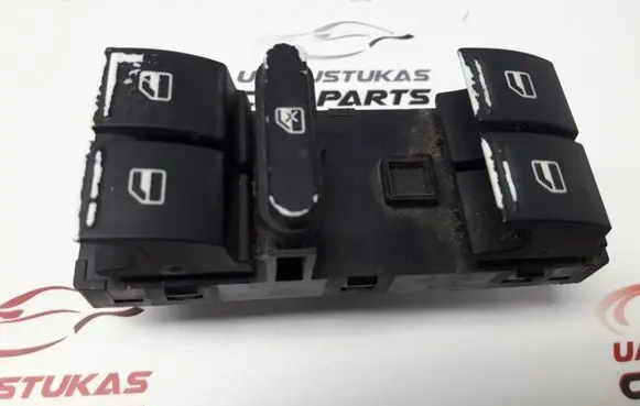 Volkswagen PASSAT B6 Electric window control switch 1K4959857 135606S