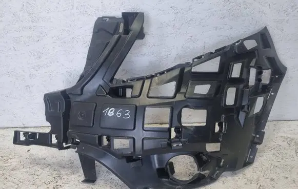 Mercedes-Benz Vito Viano W447 Front bumper mounting bracket a4478856500