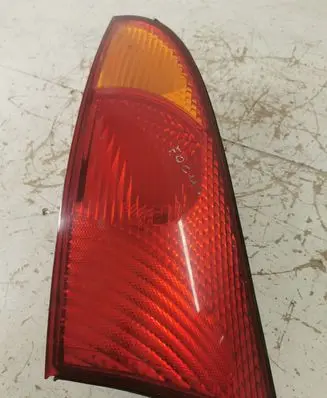 Ford Focus Rear/tail lights XS4X13405AE