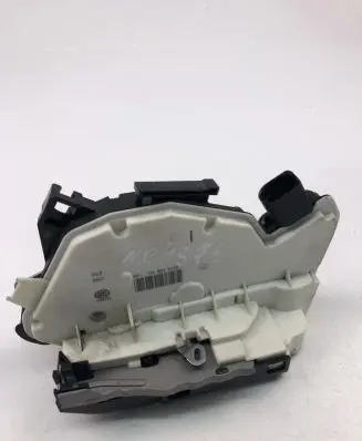 Seat Mii Coupe door lock (next to the handle) 1S4839015B
