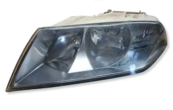 Skoda Octavia Mk2 (1Z) Headlight/headlamp VP4SHX13K046BA