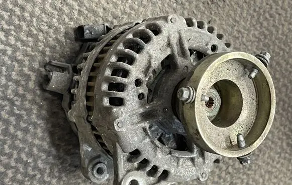 Ford Mondeo MK IV Generator/alternator 0121615008 6G9N10300UD