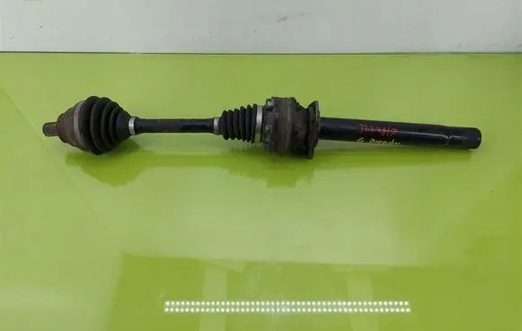 Volkswagen Golf V Front driveshaft