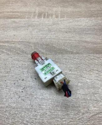 Opel Vectra B Brake pedal sensor switch 90569685