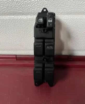 Toyota RAV 4 (XA20) Electric window control switch 8482042080