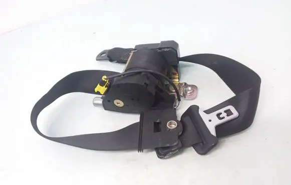 Mercedes-Benz ML W163 Front seatbelt A1638601485