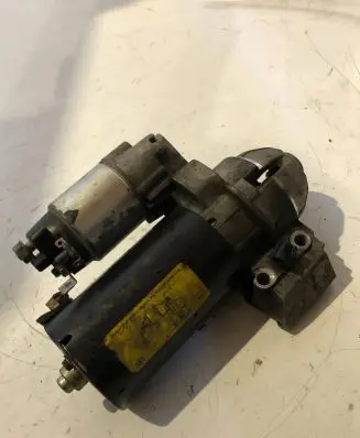 BMW X6 E71 Starter motor 000115069