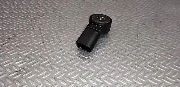 Volkswagen Jetta V Detonation knock sensor 030905377C