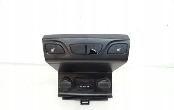 Hyundai ix 55 12 V Socket (front) 84620-2YAA0