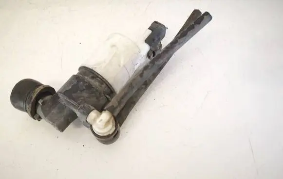 Peugeot 307 Windscreen/windshield washer pump 286203634R