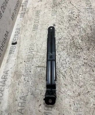 BMW 3 E90 E91 Battery bracket 9835101 5120