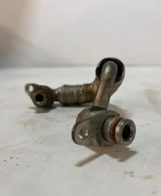 BMW 3 F30 F35 F31 Coolant pipe/hose 7588936