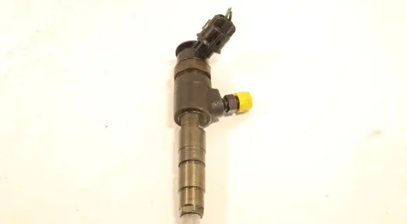 Citroen DS3 Fuel injector 0445110340