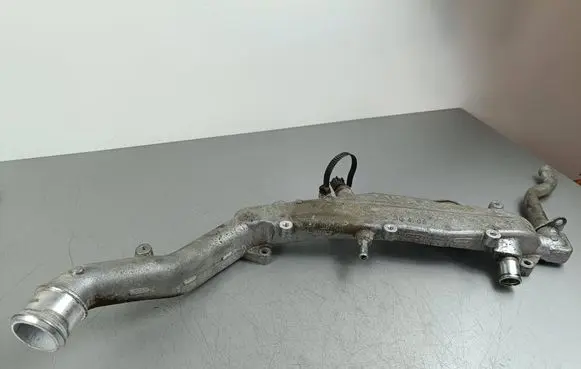 Toyota GT 86 Other engine bay part