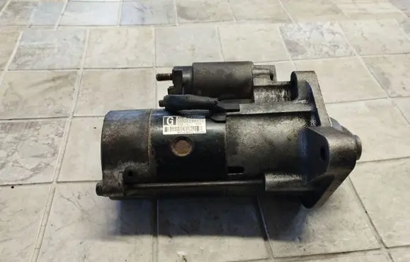 Mazda 5 Starter motor M002T88671