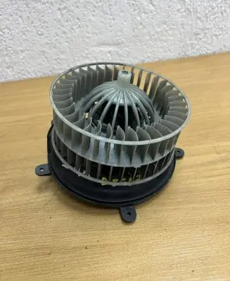 Mercedes-Benz E W210 Air conditioning (A/C) fan (condenser) 2108206210 D8652