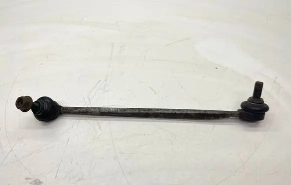 Audi A3 S3 8V Front anti-roll bar/stabilizer link 5Q0411315B