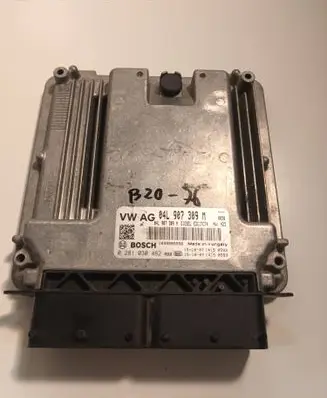 Volkswagen PASSAT B8 Engine control unit/module 04L907309M 0281030462