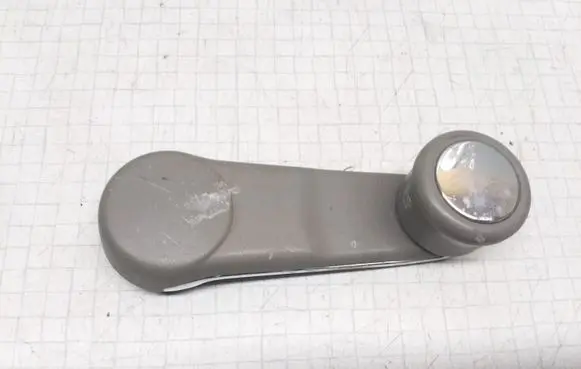 Audi 100 S4 C4 Rear door window winding handle 